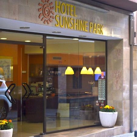 Hotel Sunshine Park Льорет-де-Мар Экстерьер фото